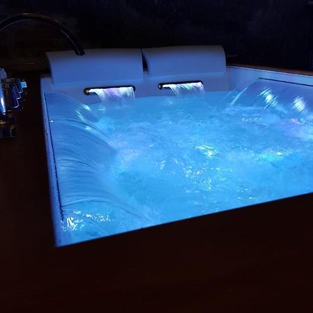 La Grotta Nel Borgo Villa Roccastrada Buitenkant foto